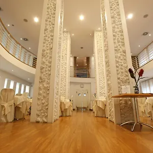 **** Hotel Luxor Italia