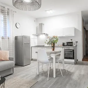  Casa vacanze ca' Latina - Casa Moderna In Pieno Centro Con Wifi Veloce Italia